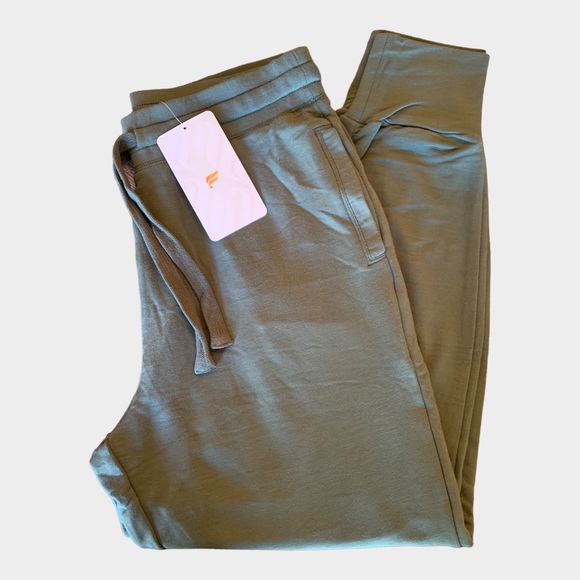 FABLETICS Lounge Terry Drawstring Jogger Medium Safari green NWT - Picture 2 of 9